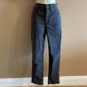 Madewell skinny jeans with raw hem size 26